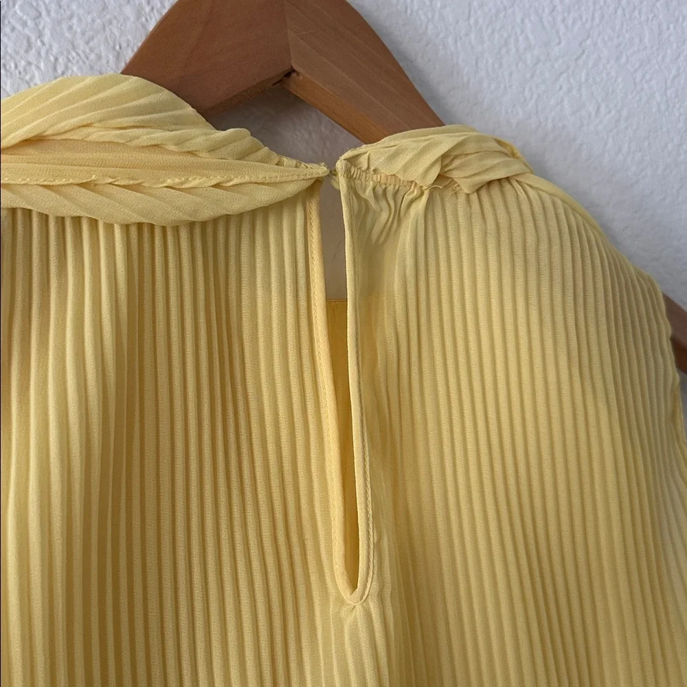 Zara Yellow Pleated Blouse - Picture 5 of 6